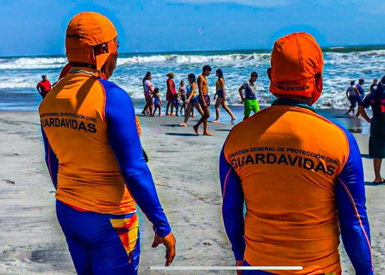 Monitoreo en playas de El Salvador con 270 guardavidas en Semana Santa