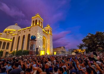 Nunciatura Apostólica invita a misa exequial en memoria del papa Francisco