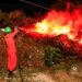 Bomberos sofocan incendio en predio baldío de Ayutuxtepeque, en San Salvador