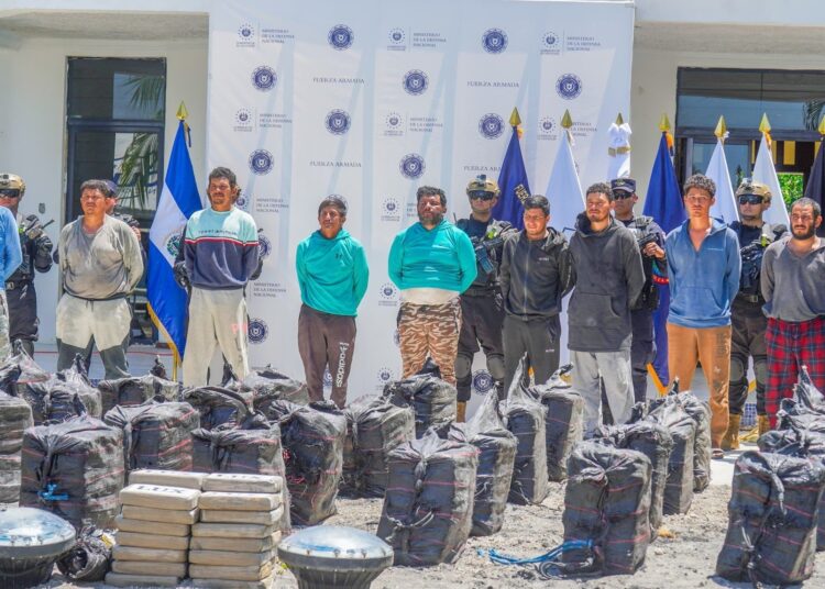Presentan incautación de droga y resultados históricos del combate al narcotráfico en El Salvador