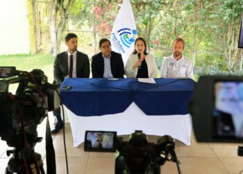 Inauguran laboratorio de análisis de suelo y agua en Metapán como parte de un proyecto del Paln Trifinio