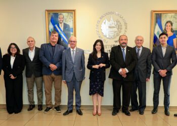 Empresarios brasileños visitan El Salvador en búsqueda de inversiones