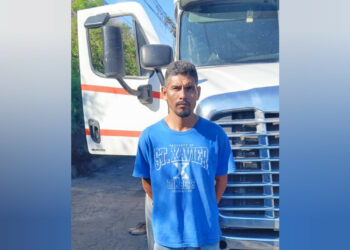 Capturan a conductor que atropelló a una persona y huyó en San Salvador