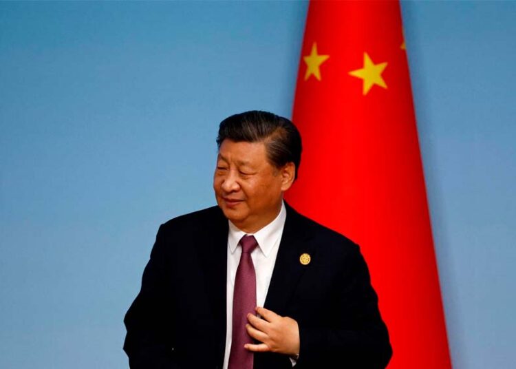 China subirá al 125 % los aranceles para los productos provenientes de Estados Unidos
