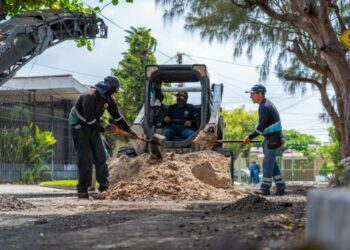 San Salvador Centro restaura calles en la Zona 2 del Distrito Capital