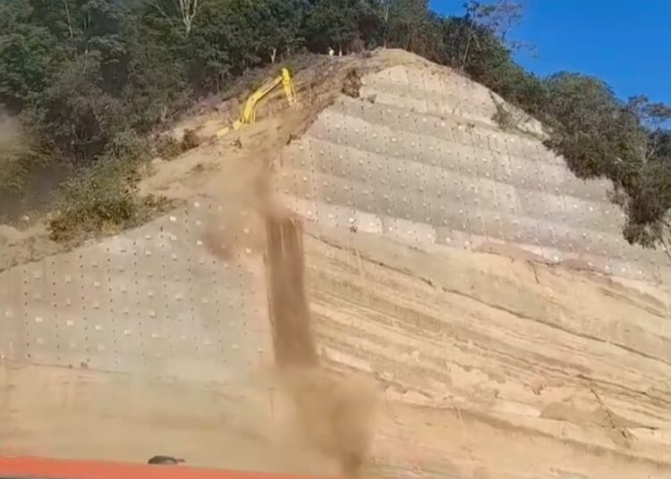 Desmienten videos de supuestos derrumbes en Los Chorros