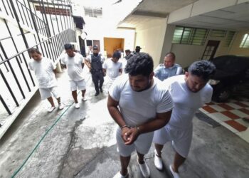 Grupo de mareros extorsionistas procesados por privación de libertad de sus víctimas, en Santa Tecla