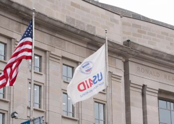 Dos ex altos funcionarios de USAID aseguran que antes de septiembre serán despedidos todos los empleados de dicha agencia