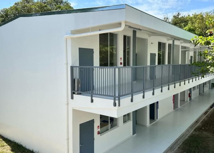 Entregan renovado centro escolar Santa Clara, de San Luis Talpa