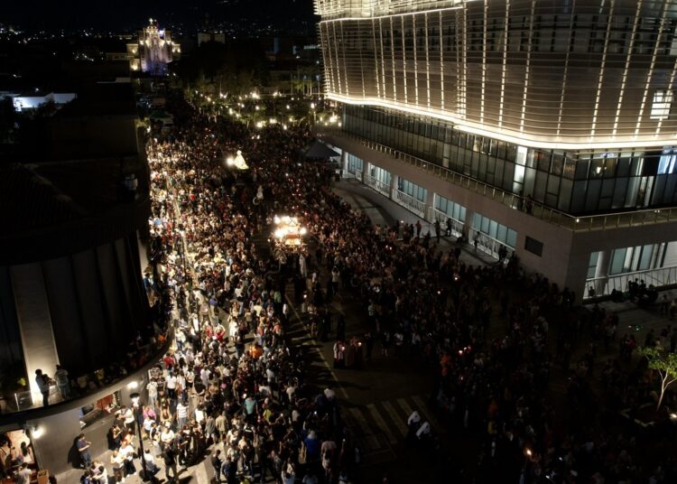 Guatemaltecos, hondureños y estadounidenses impulsan crecimiento turístico en Semana Santa