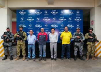 PNC captura a cinco empresarios del transporte público por incumplir medidas de servicio de transporte gratis