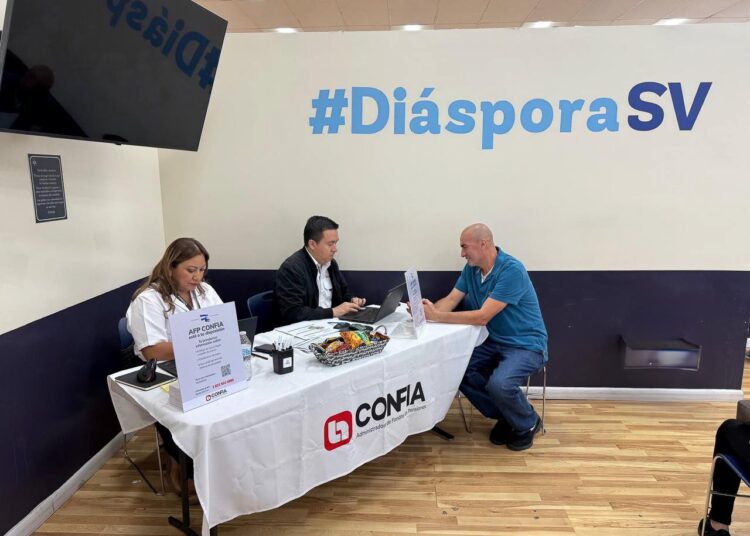 Cancillería facilita acceso a servicios previsionales para salvadoreños en EEUU