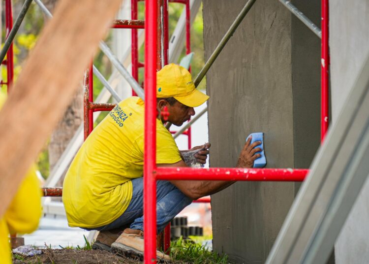 Privado de libertad muere tras lanzarse desde construcción del Hospital Rosales