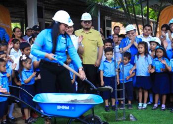 Inician mejoras en escuela de Cabañas Este como parte del programa «Dos Escuelas X Día»