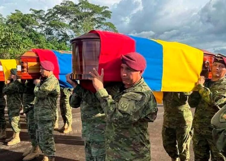 Disidentes de las FARC emboscan a militares colombianos; 11 perdieron la vida