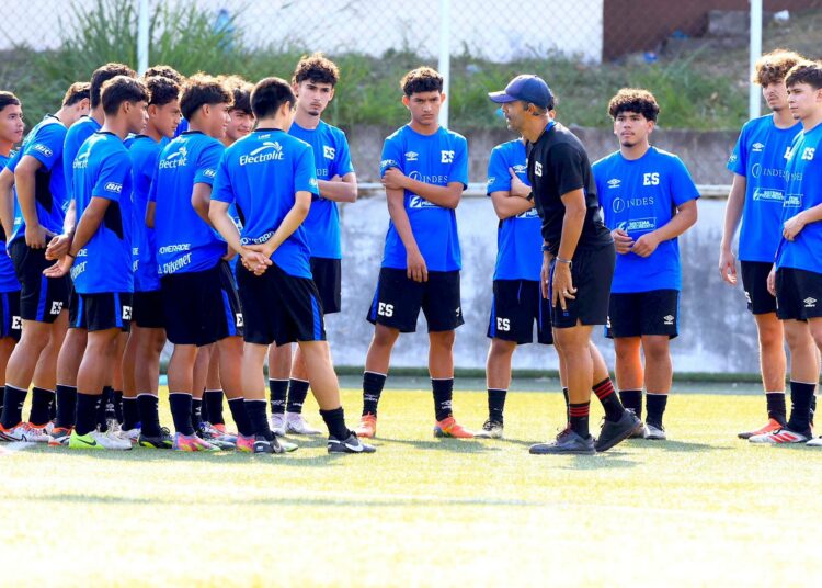 La selección nacional de fútbol sub-17 de El Salvador ya comenzó a gozar estímulos económicos por parte del Gobierno