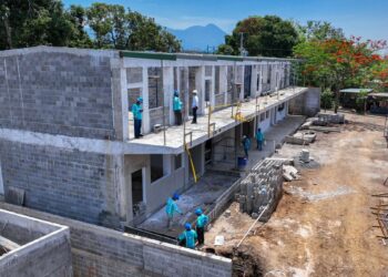 Gobierno realiza obras de renovación en el Centro Escolar Cantón San Ramón, en San Antonio del Monte, Sonsonate