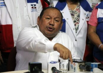 Exalcalde de ARENA acusó a su propio partido y al FMLN de pactar con pandillas