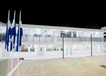 Conoce los dos centros escolares entregados en la primera jornada de “Dos Escuelas X Día”