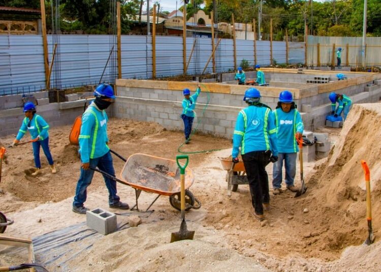 Centro Escolar “Caserío Las Chinitas” es la séptima escuela del programa “Dos Escuelas X Día”