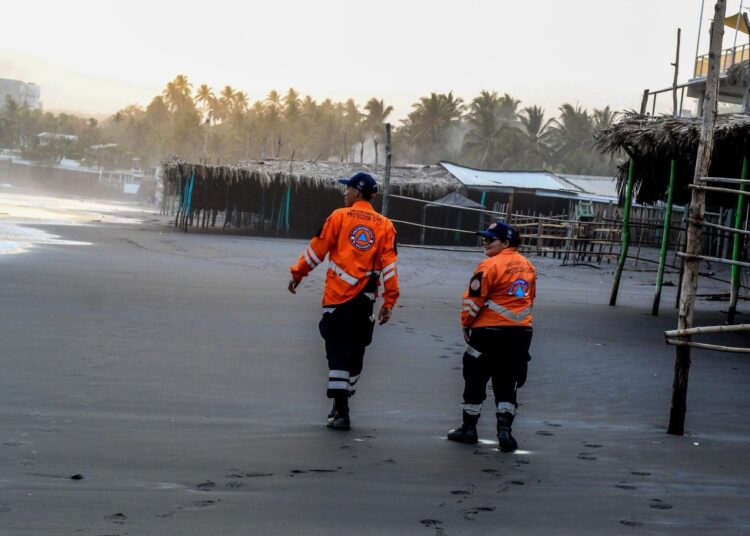 Emiten alerta por mareas vivas para las próximas 48 horas
