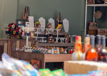 CONAMYPE invita a los salvadoreños a conocer el CEDART, un espacio para vivir el arte y la artesanía nacional.