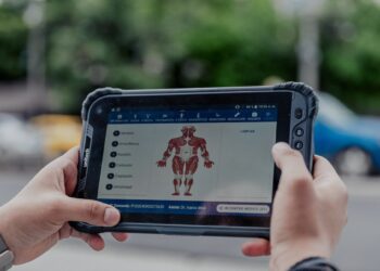 Modernización tecnológica incluye salud conectada, educación digital y servicios gubernamentales en línea