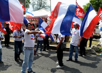 Partidos de oposición siguen sin tener el apoyo de la población en El Salvador