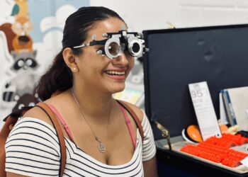 Alcaldía de La Libertad Sur realiza jornadas gratuitas de salud visual y densitometría ósea en Santa Tecla