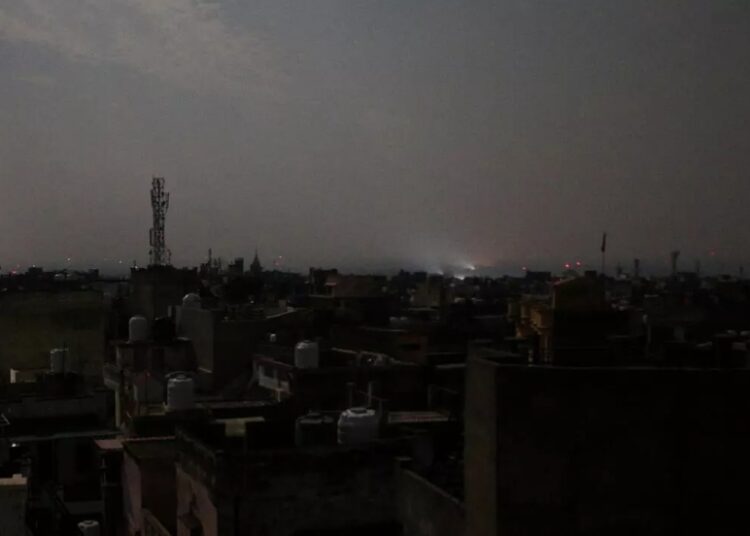 Ciberataque masivo habría dejado inoperativo el 70 % de la red eléctrica de India