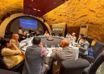 Empresarios chinos degustan bebidas de El Salvador durante evento comercial en Hangzhou