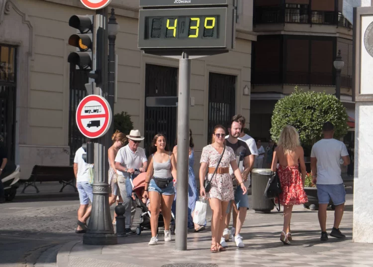 España en alerta por temperaturas de hasta 40 grados