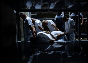 Gobernador de Minas Gerais visita El Salvador para conocer modelo de seguridad de Bukele