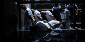 Gobernador de Minas Gerais visita El Salvador para conocer modelo de seguridad de Bukele