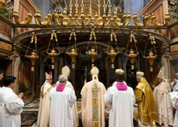 Más de 150,000 fieles participaron de la histórica Misa de inicio del nuevo Pontífice