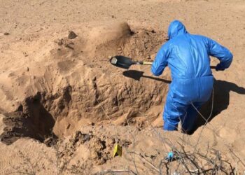 Fiscalía de México confirma hallazgo de 44 fosas clandestinas y restos humanos en Colima