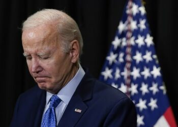Expresidente Biden con cáncer de próstata extendido a sus huesos