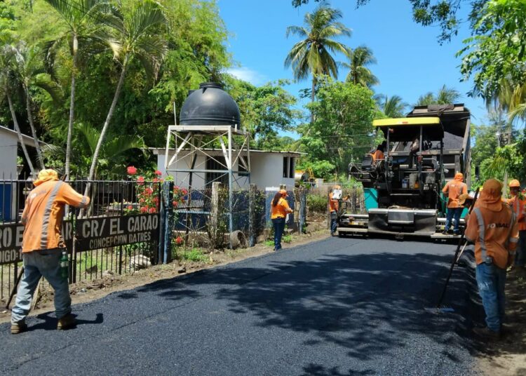 Mejoran acceso a zona agrícola con obras que impulsan economía local en Usulután