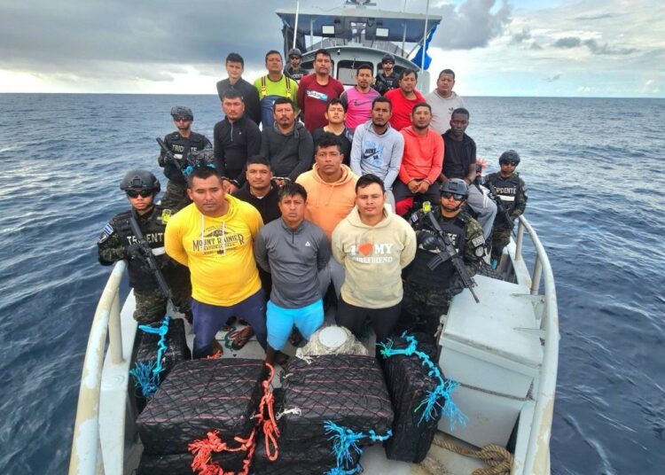 Marina Nacional asesta un duro golpe al narcotráfico con histórica incautación en alta mar