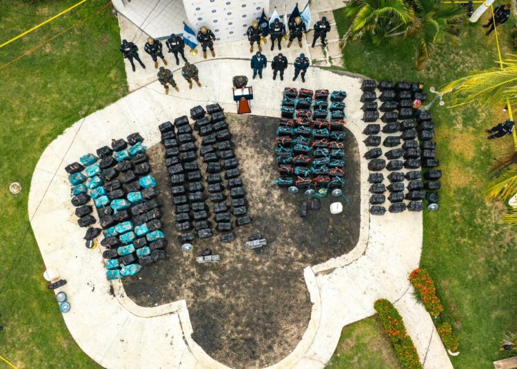 Fiscalía concluye conteo de más de 6 toneladas de cocaína incautadas en operativo marítimo