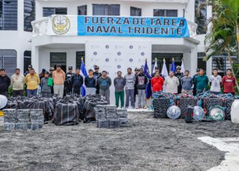 El Salvador captura a 17 narcotraficantes en cuatro operativos marítimos