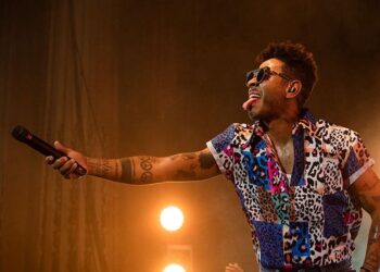 Santa Ana Centro se prepara para una noche histórica en las Fiestas Julias 2025 con la participación de Kalimba