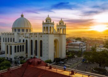 Nominan a El Salvador como Mejor Destino Emergente