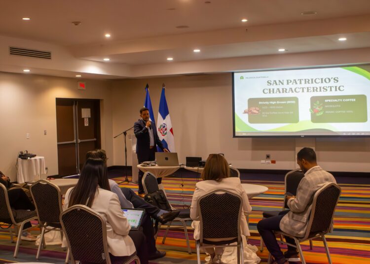 Embajada de República Dominicana realiza el primer foro de negocios e inversión