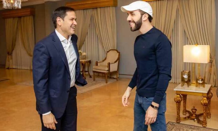 Secretario de Estado de EEUU agradece a Nayib Bukele por facilitar regreso de Kilmar Ábrego