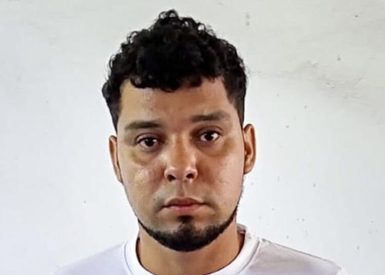 Sorprenden a conductor ebrio en carretera a playa San Diego, La Libertad