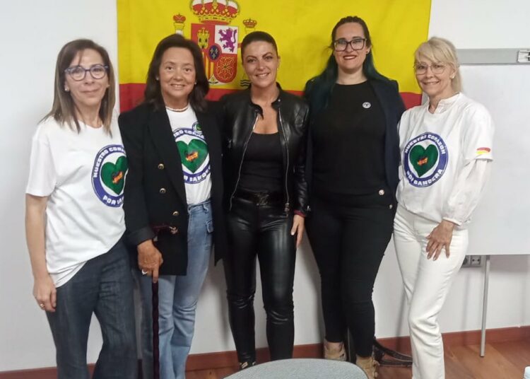 Macarena Olona comparte en España el “Modelo Bukele”