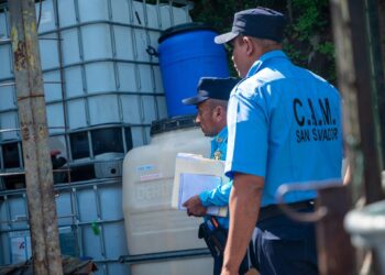 Ejecutan operativo de verificación de negocios en zona de Ciudad Futura