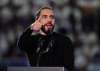 FMI aprueba desembolso de $118 millones para El Salvador tras revisión económica