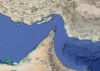 Irán bloquea el Estrecho de Ormuz, clave para el tránsito global de petróleo